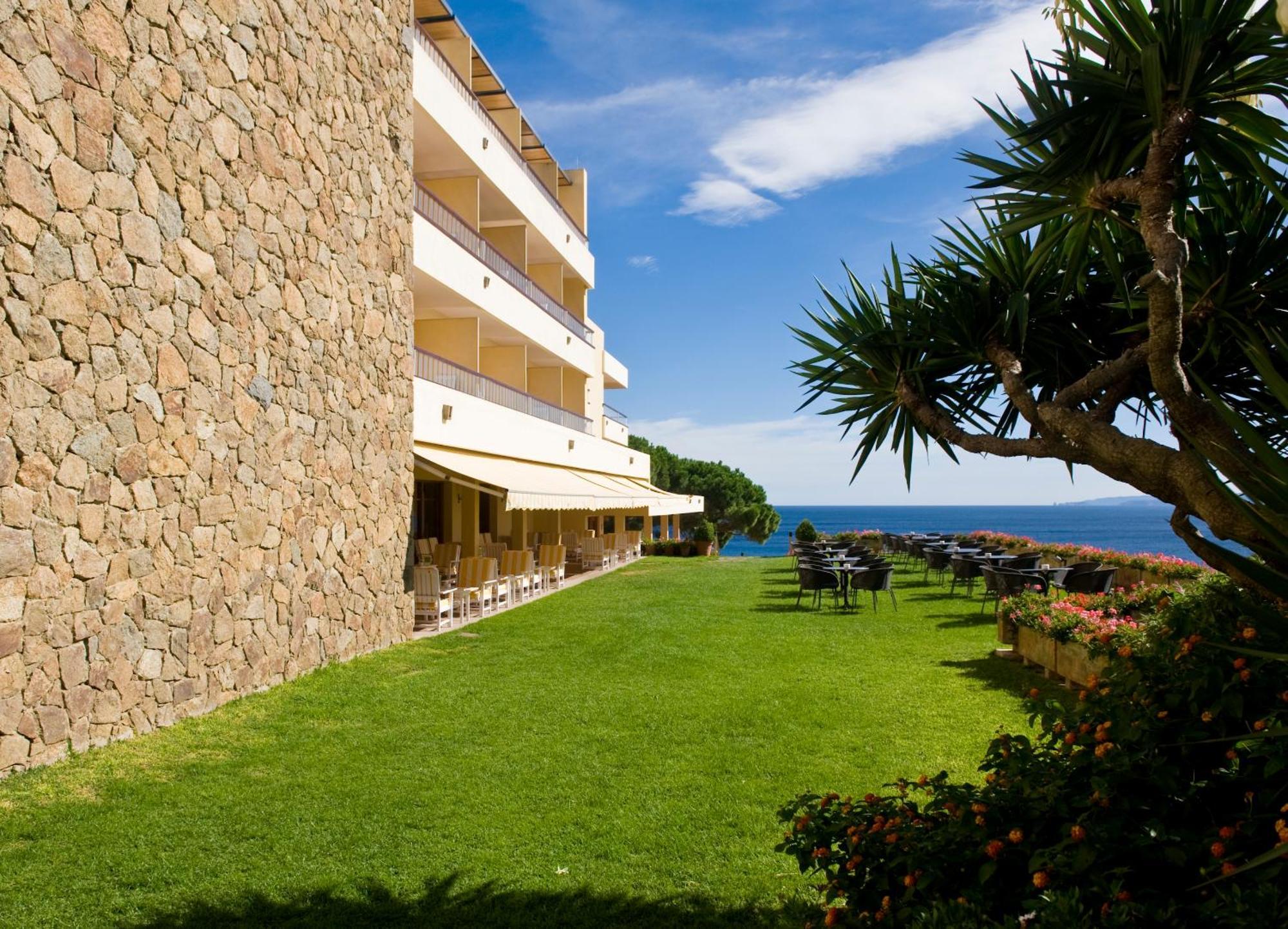 Almadraba Park Hotel Roses Ngoại thất bức ảnh
